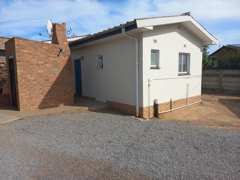 6 Bedroom Property for Sale in Klawer Western Cape